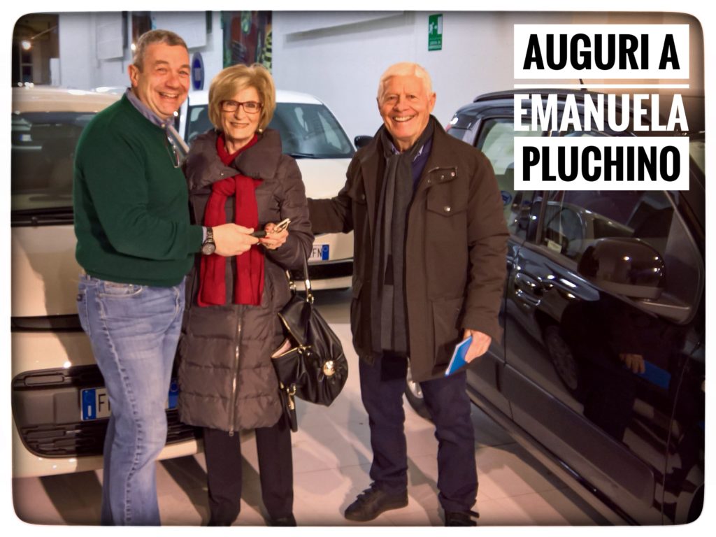 Toti Costanzo consegna le chiavi a Auguri a Emanuela Pluchino